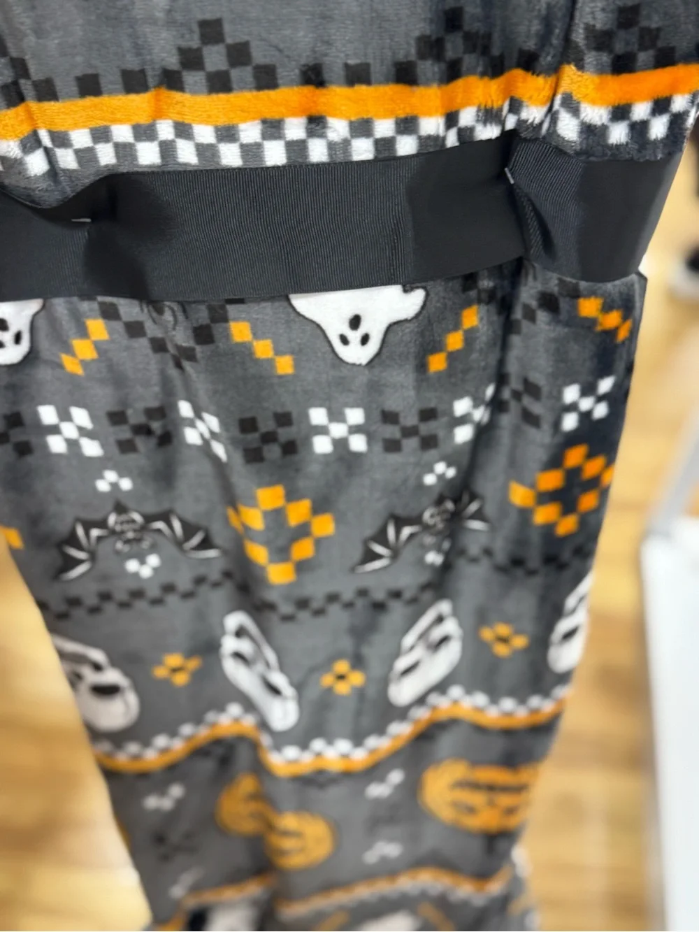 Deco Halloween Plush Costume Throw - Gray & Orange Pumpkin Ghost Design